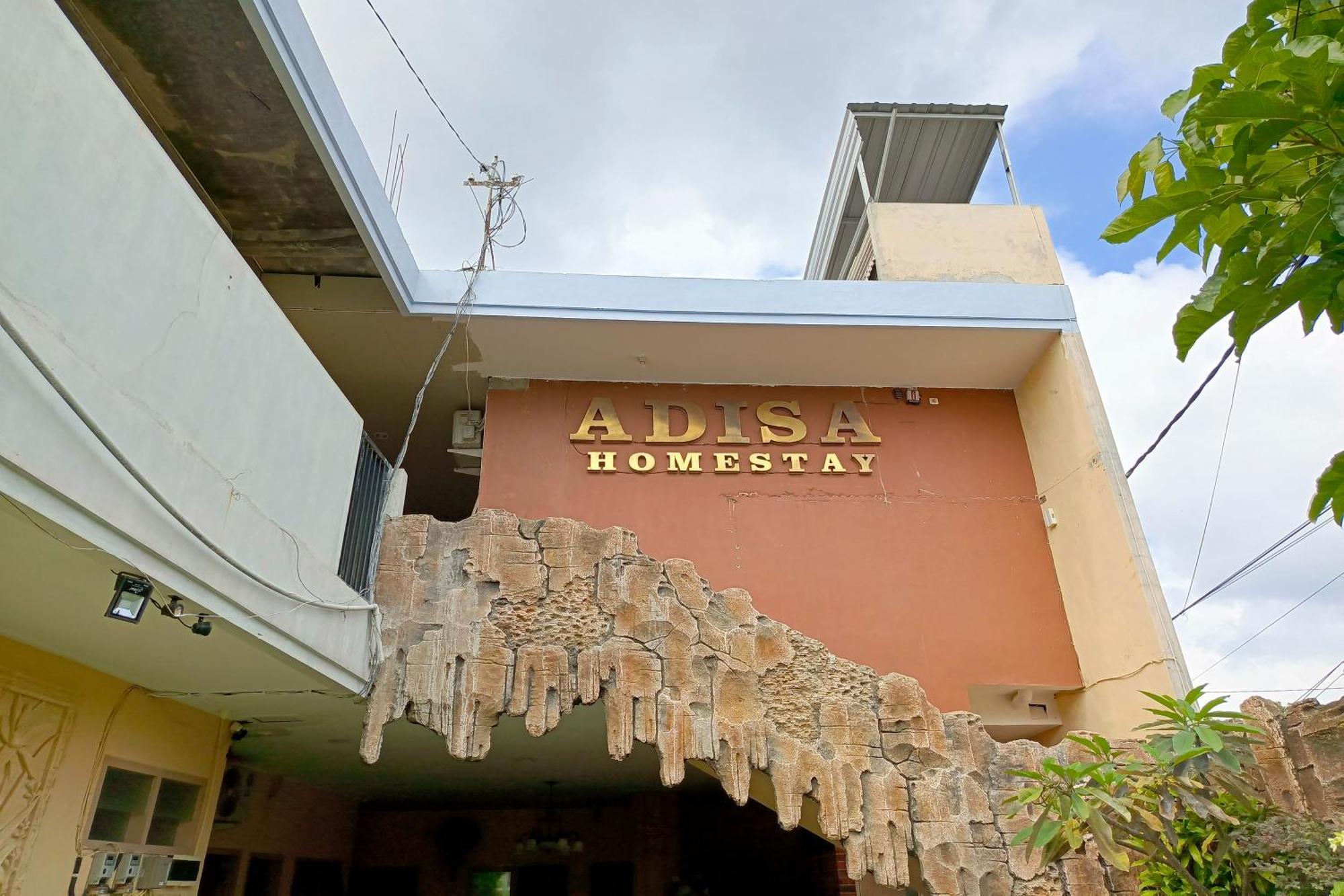 Adisa Homestay Malang Buitenkant foto